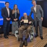 professor e jurista Ives Gandra Martins foi homenageado na estreia do talk show jurídico “Direito ao Ponto” da EPD